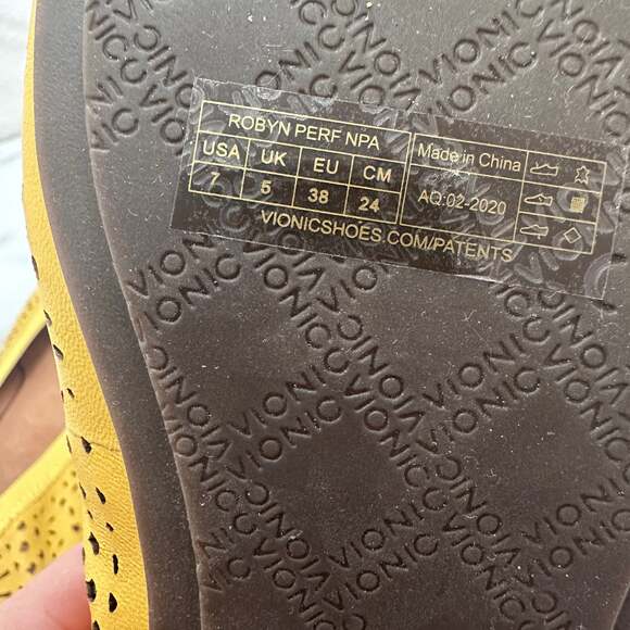 Vionic - Picture 5 of 7